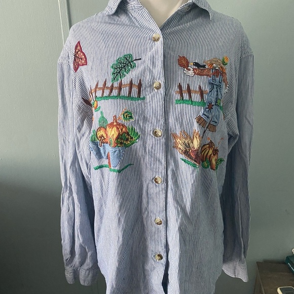 Casey & Max Whimsical Fall Embroidered Buttton up - Picture 10 of 12